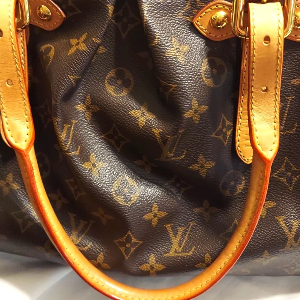 Louis Vuitton Tivoli GM Monogram Coated Canvas Bag VGC! COA Dust Bag